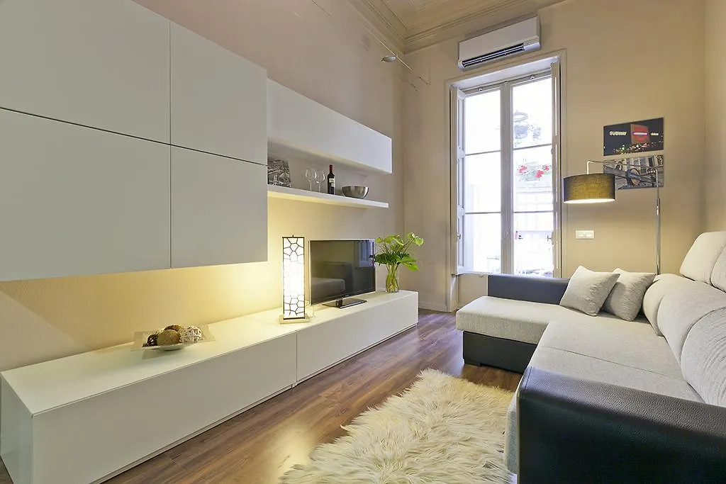 Eixample Patio Views With Amazing Terrace Apartment