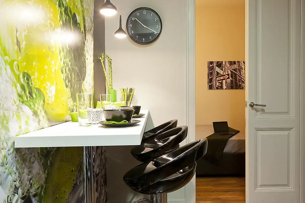 Eixample Patio Views With Amazing Terrace Apartment Barcelona